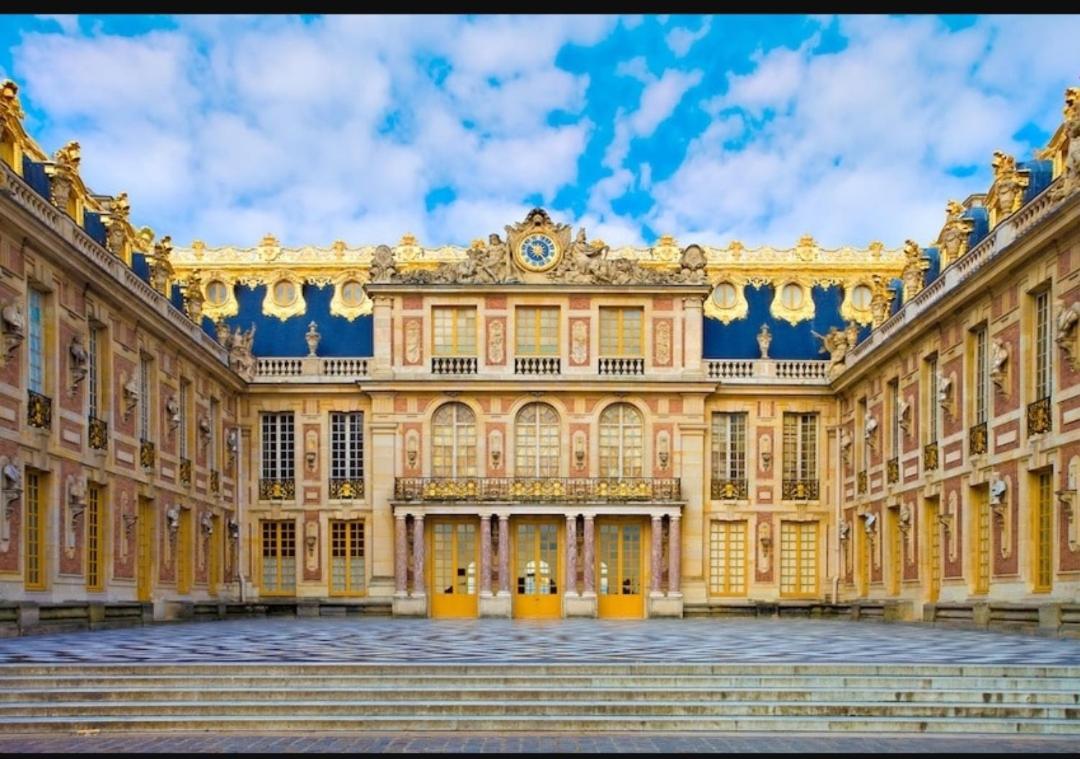Home Versailles Kültér fotó