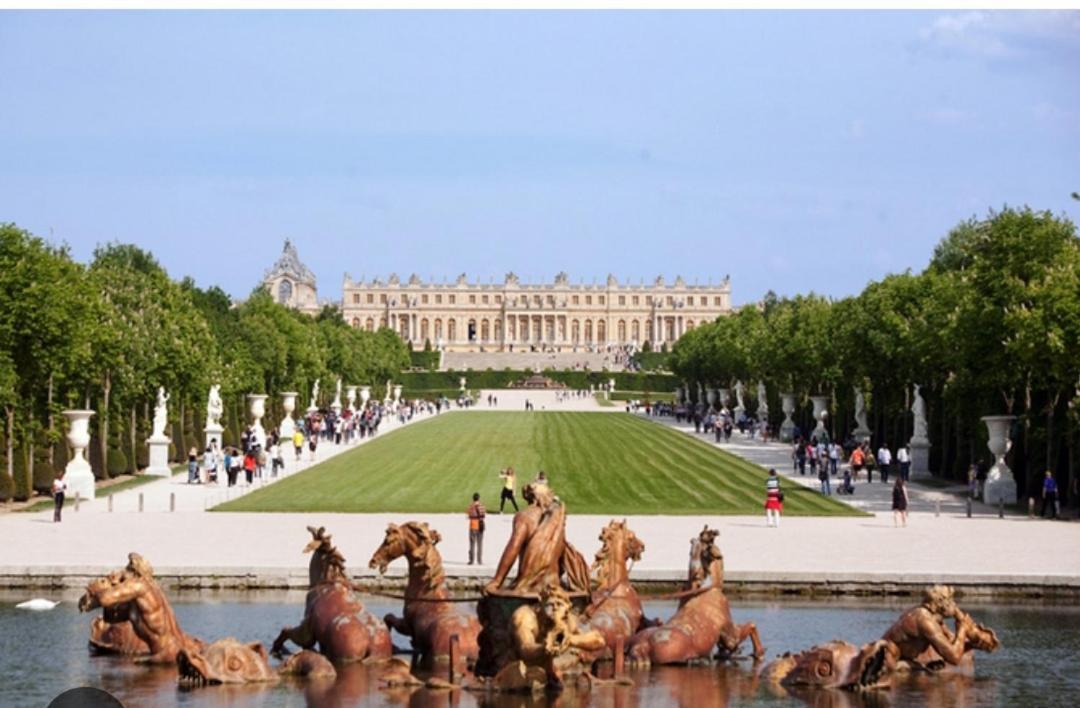 Home Versailles Kültér fotó